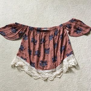 Audrey 3+1 Off Shoulder Elephant Lace Top